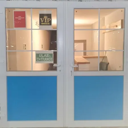 Vip Prenociste 026 스메데레보