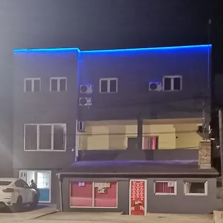 Vip Prenociste 026 아파트호텔 4*