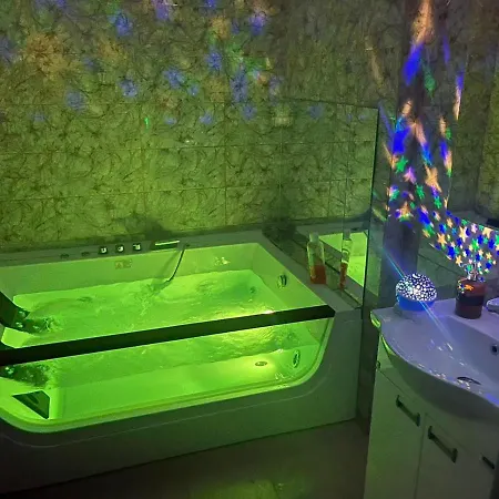 Vip Prenociste 026 4* 스메데레보