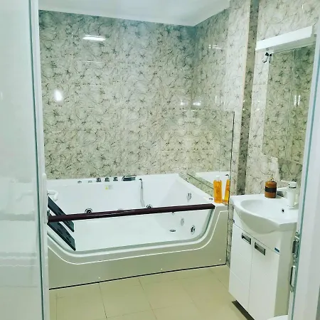 Vip Prenociste 026 4* 스메데레보