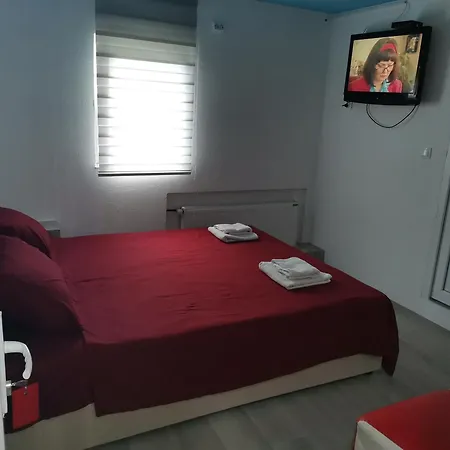 Vip Prenociste 026 아파트호텔 4*