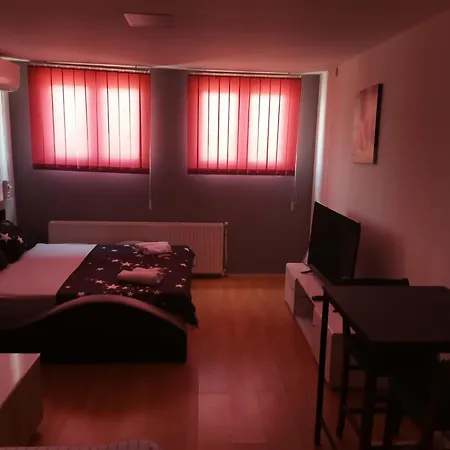 Vip Prenociste 026 스메데레보