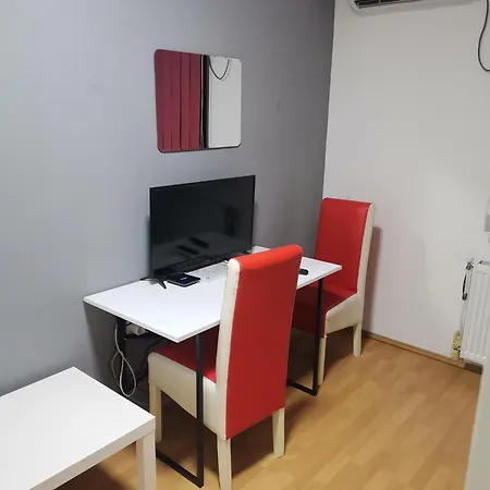 Vip Prenociste 026 شقة فندقية *